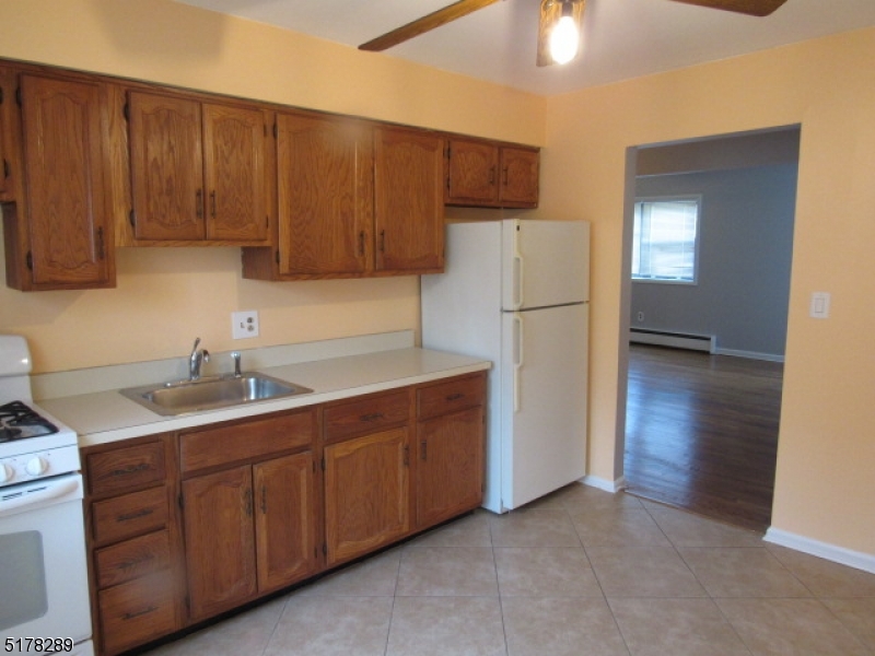 Colonial Hill Gardens - Residential Lease