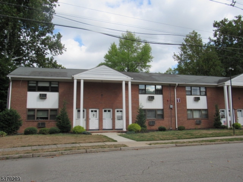 Colonial Hill Gardens - Residential Lease