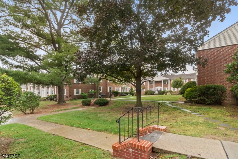 SpringTop - Residential