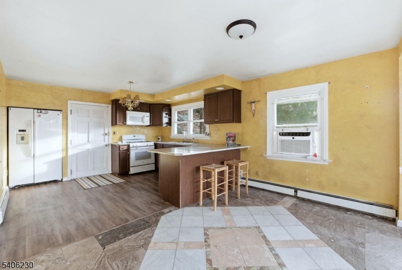 Skyline Lakes - Residential