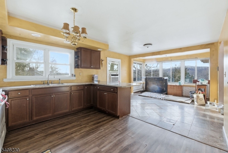 Skyline Lakes - Residential