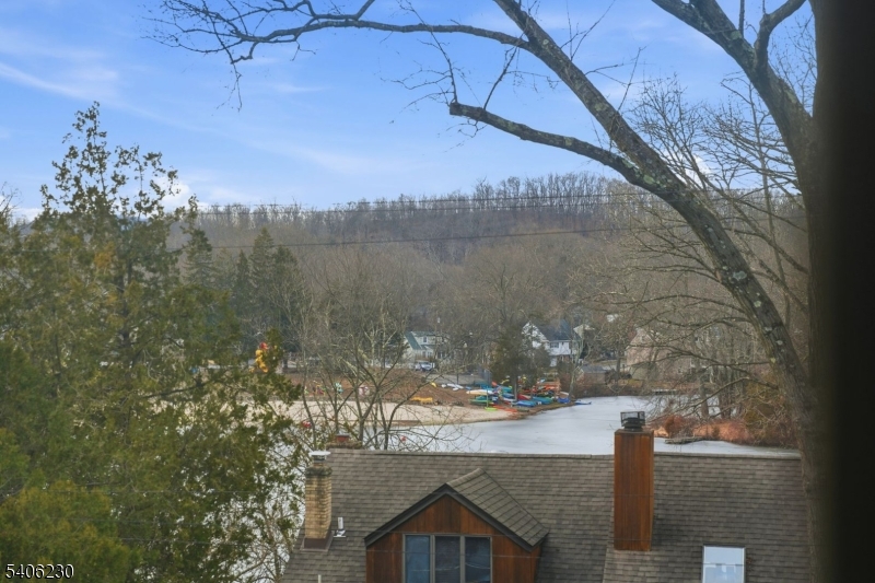 Skyline Lakes - Residential