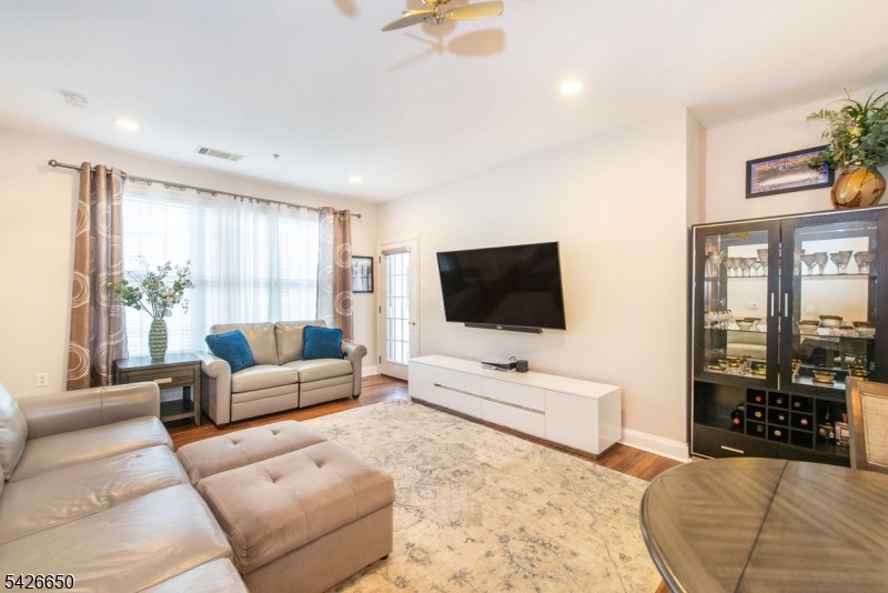 The Grande - Residential