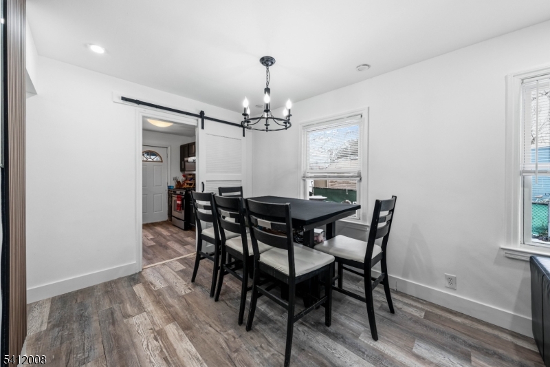 1960 / Renovated / 2022 - Residential