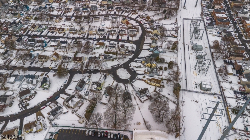 1960 / Renovated / 2022 - Residential