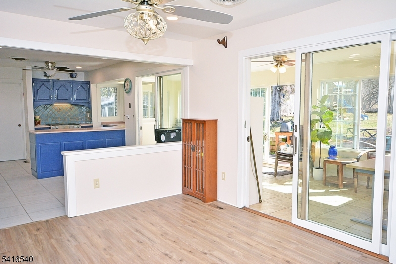 Randolphville Rd - Residential