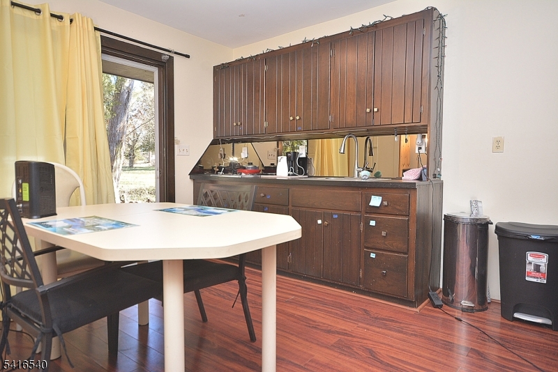 Randolphville Rd - Residential