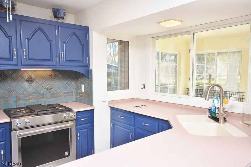 Randolphville Rd - Residential