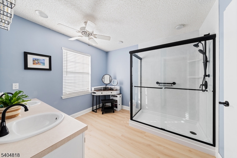 Country Woods - Residential