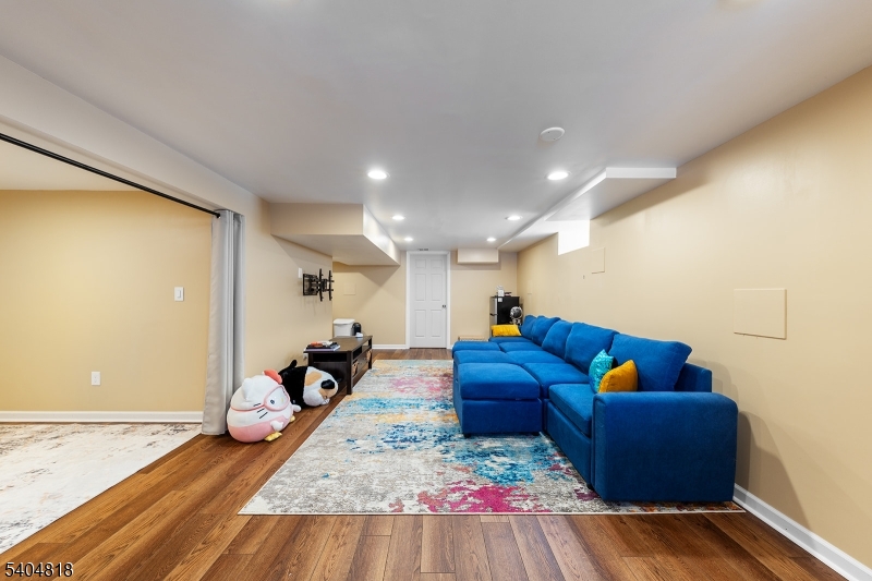 Country Woods - Residential