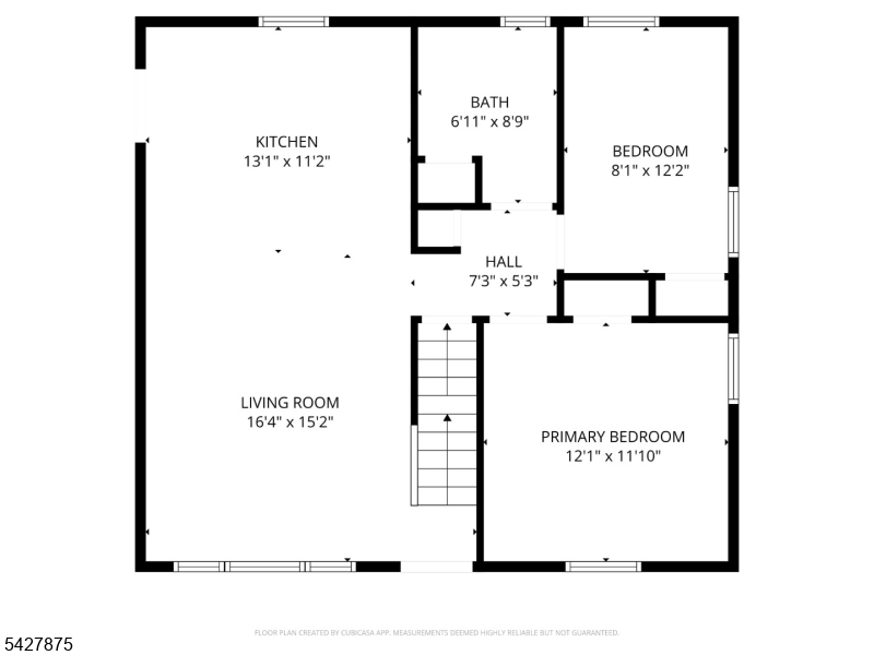 Main image without alt text