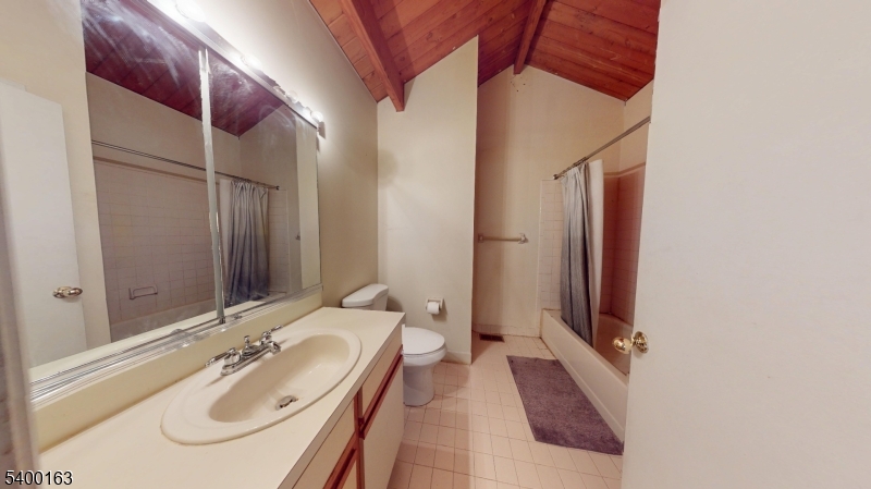 Holiday Lake - Residential