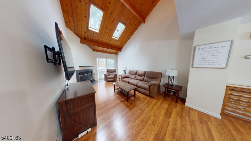 Holiday Lake - Residential