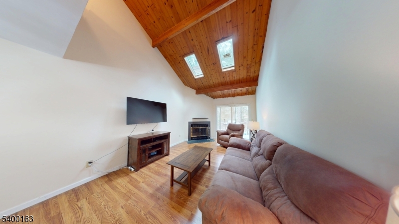 Holiday Lake - Residential