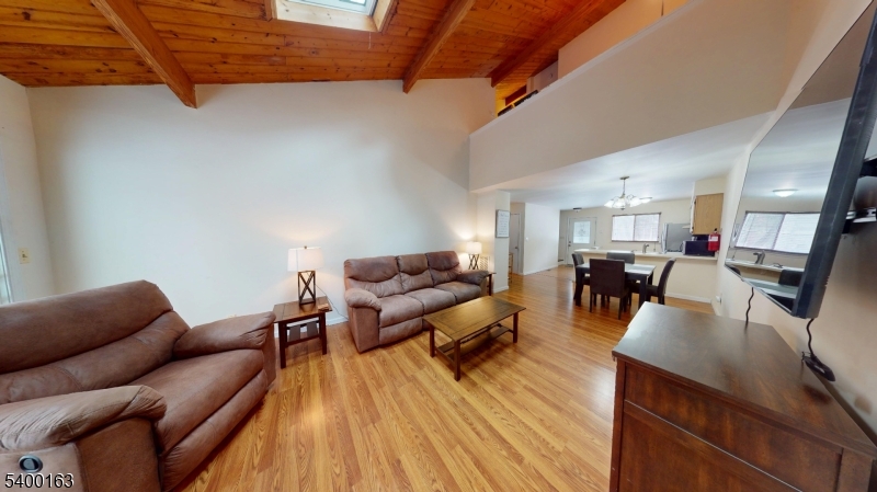 Holiday Lake - Residential