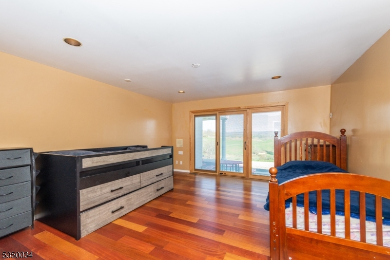 LAYTON - Residential