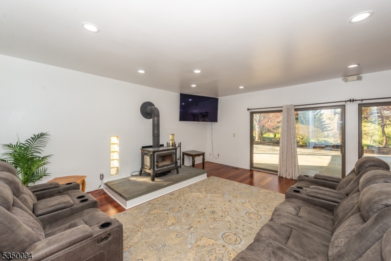 LAYTON - Residential