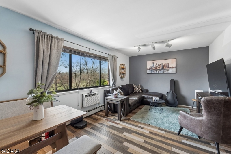 Park Gardens - Residential