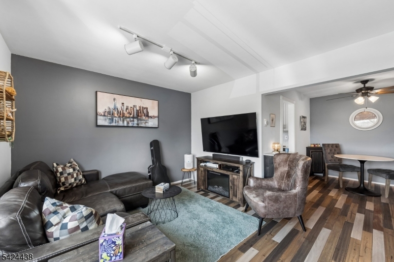 Park Gardens - Residential