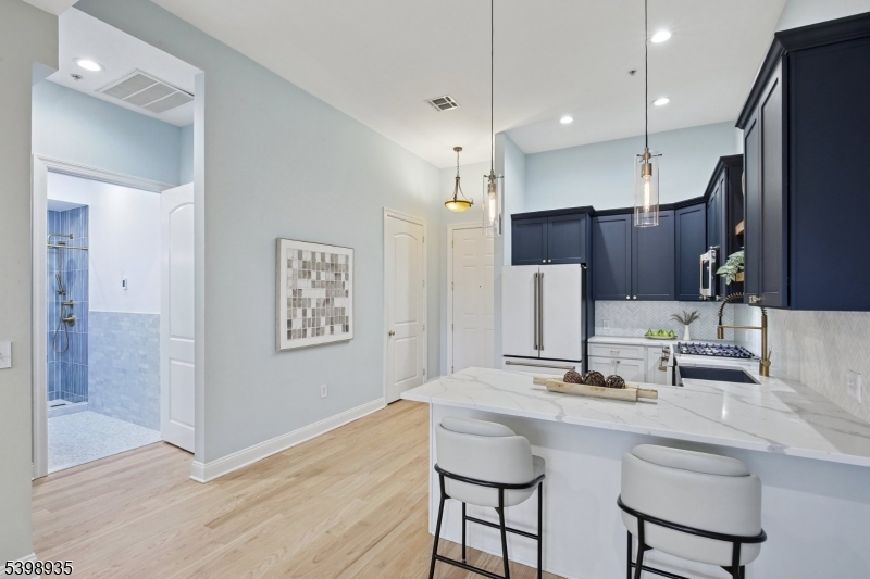 Condominium - Residential