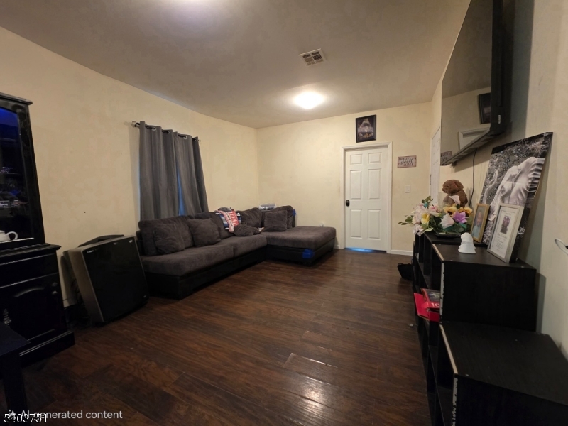 Clinton Hill - Residential Income