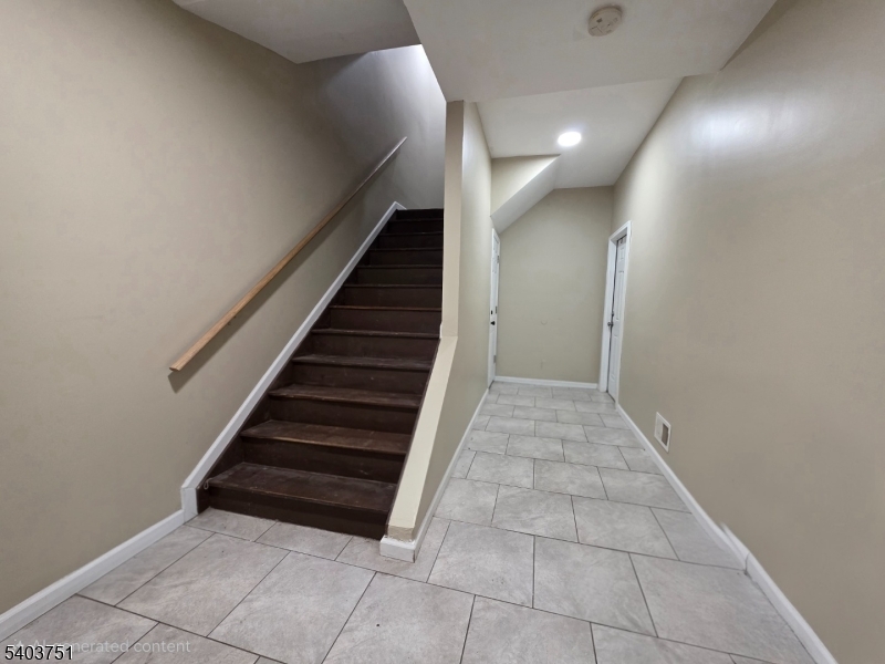 Clinton Hill - Residential Income