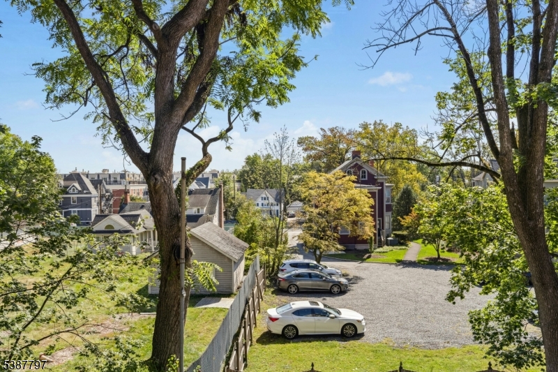 North side, downtown - Residential Lease