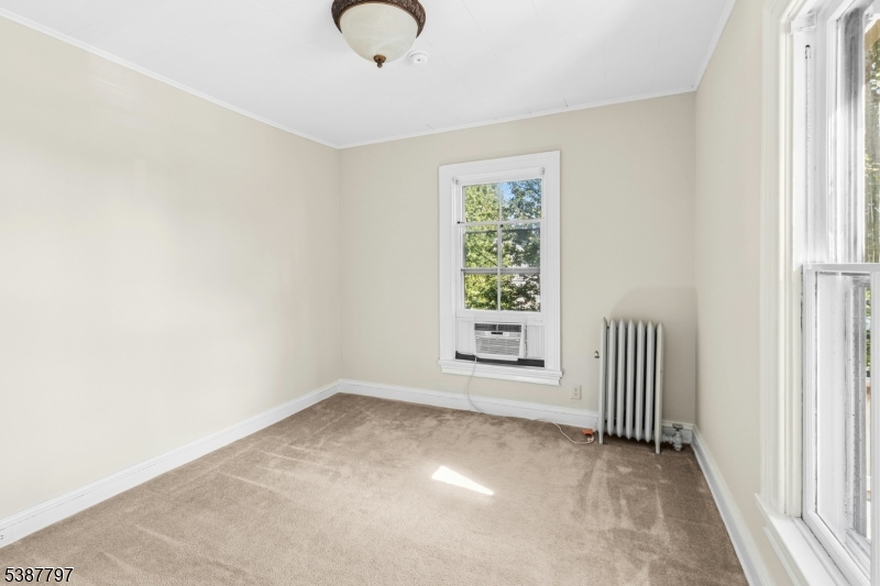 North side, downtown - Residential Lease