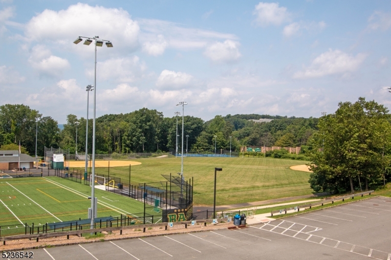 Stoneview - Residential