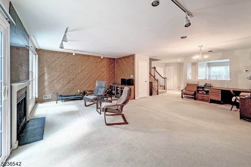 Stoneview - Residential