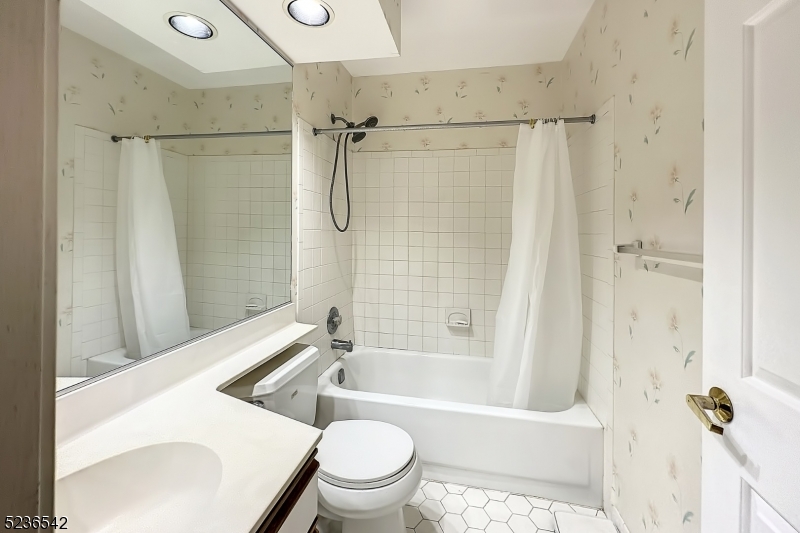 Stoneview - Residential