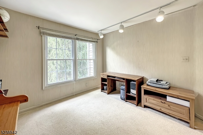 Stoneview - Residential