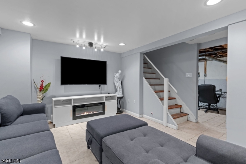 BattleHall - Residential