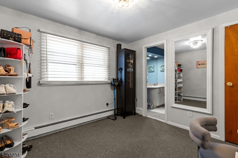 BattleHall - Residential