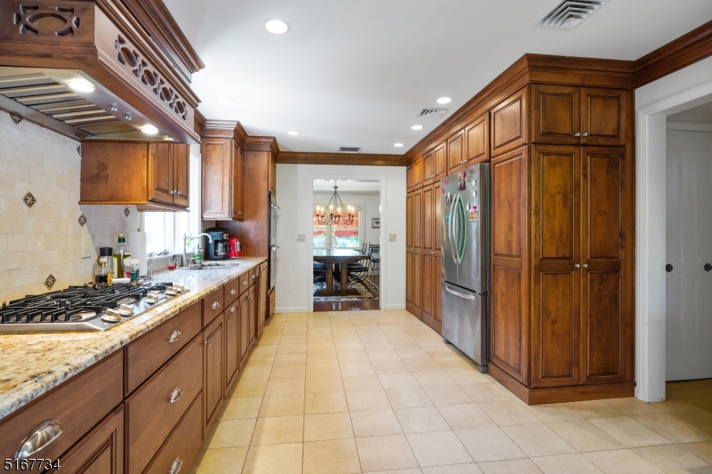 Hillcrest - Residential Lease