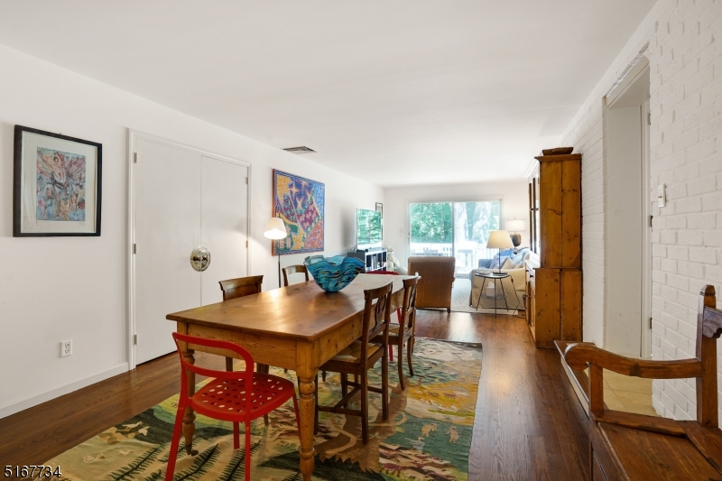 Hillcrest - Residential Lease