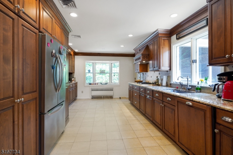 Hillcrest - Residential Lease