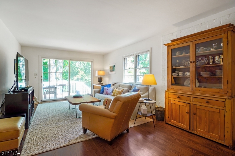 Hillcrest - Residential Lease