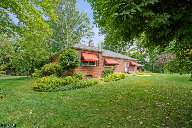 Hillcrest - Residential Lease