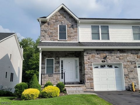 37 Decroce Ct Unit 37, Parsippany-Troy Hills Twp.,  07054 - #: 3915531