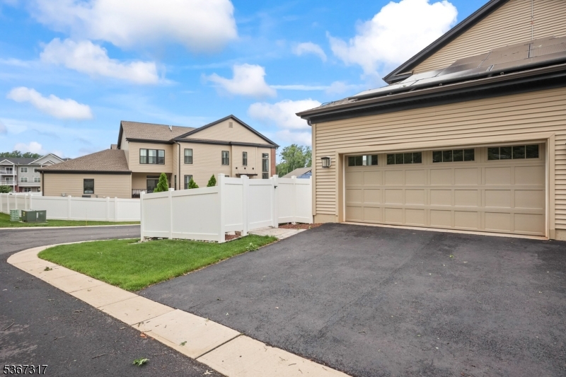 Montgomery Twp., New Jersey 08558, United States, 4 Bedrooms Bedrooms, ,4 BathroomsBathrooms,Residential,Active,159140