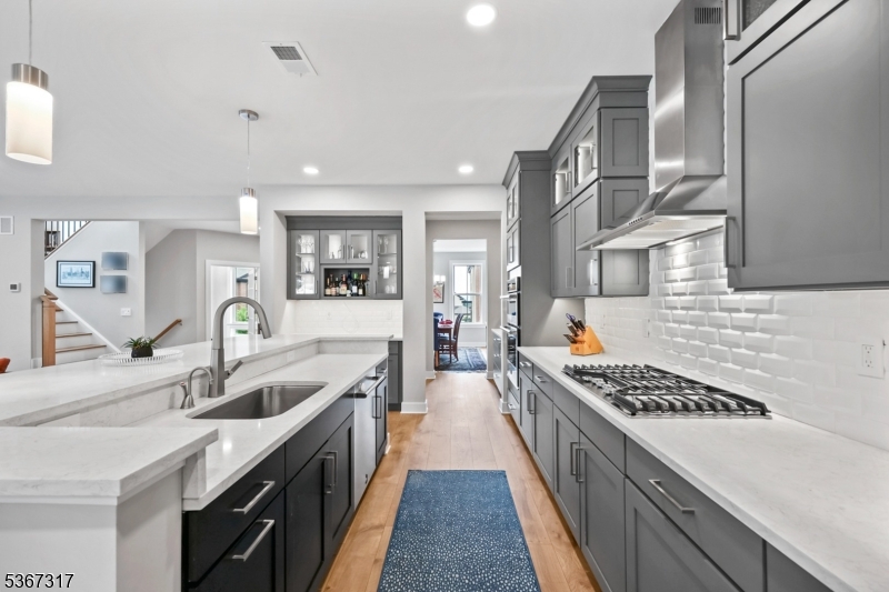 Montgomery Twp., New Jersey 08558, United States, 4 Bedrooms Bedrooms, ,4 BathroomsBathrooms,Residential,Active,159140