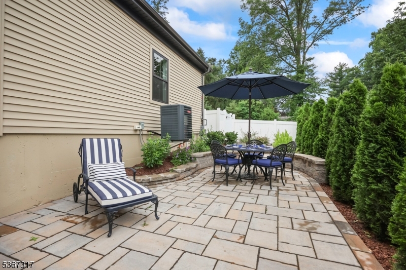 Montgomery Twp., New Jersey 08558, United States, 4 Bedrooms Bedrooms, ,4 BathroomsBathrooms,Residential,Active,159140