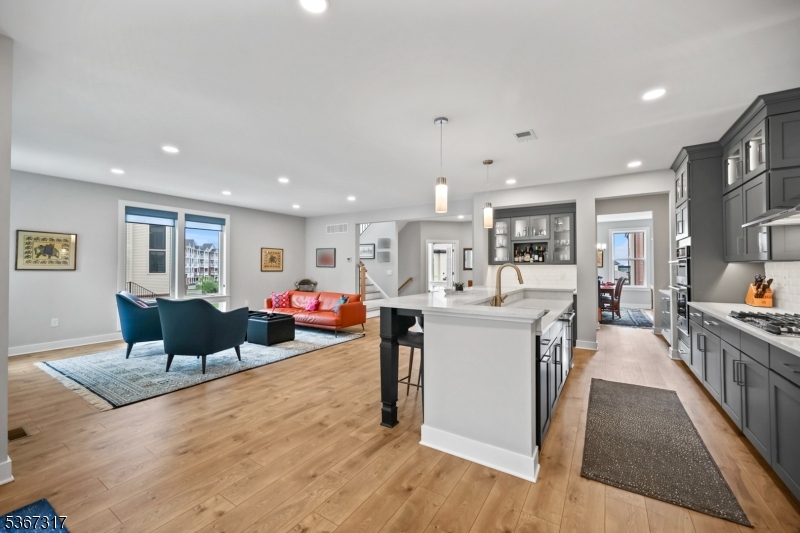 Montgomery Twp., New Jersey 08558, United States, 4 Bedrooms Bedrooms, ,4 BathroomsBathrooms,Residential,Active,159140