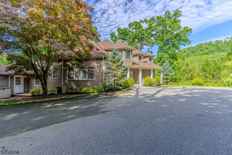 Cedar Lake - Residential