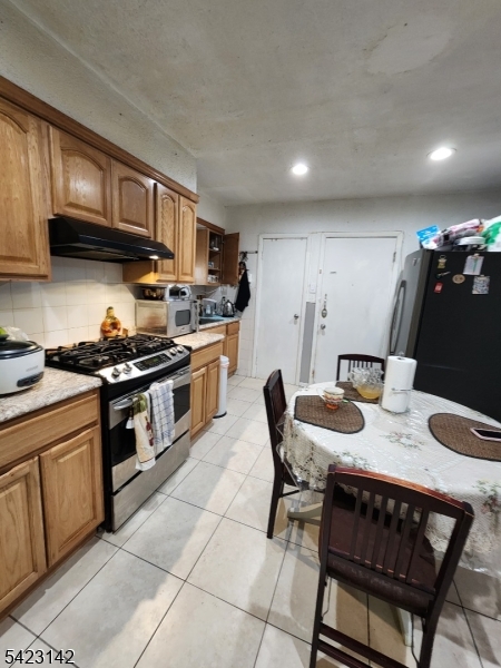 Ironbound - Residential Income