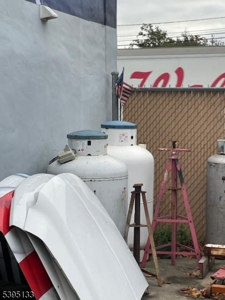 Avenel - Commercial Sale