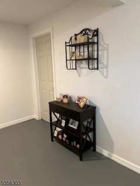 21 Winding Brook Rd Hamburg Boro NJ 07419