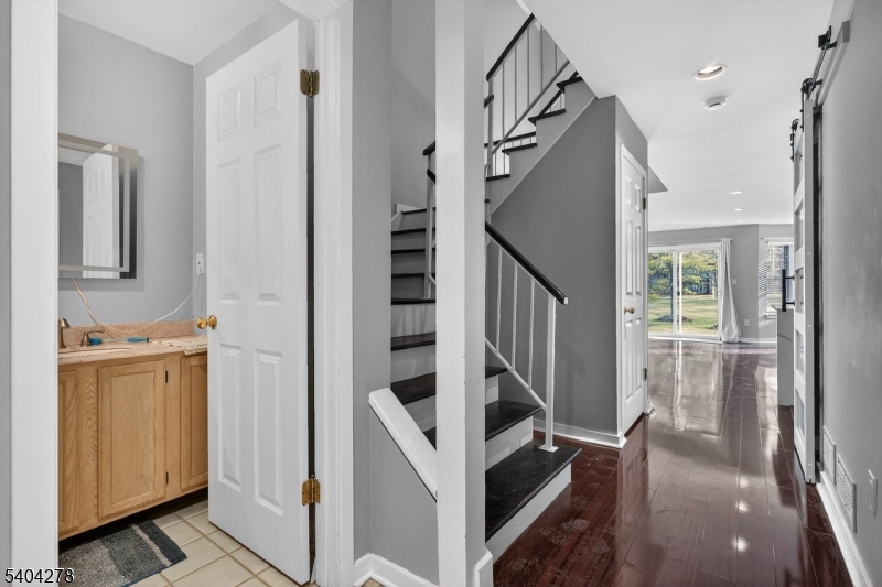 Crossroads - Residential Lease