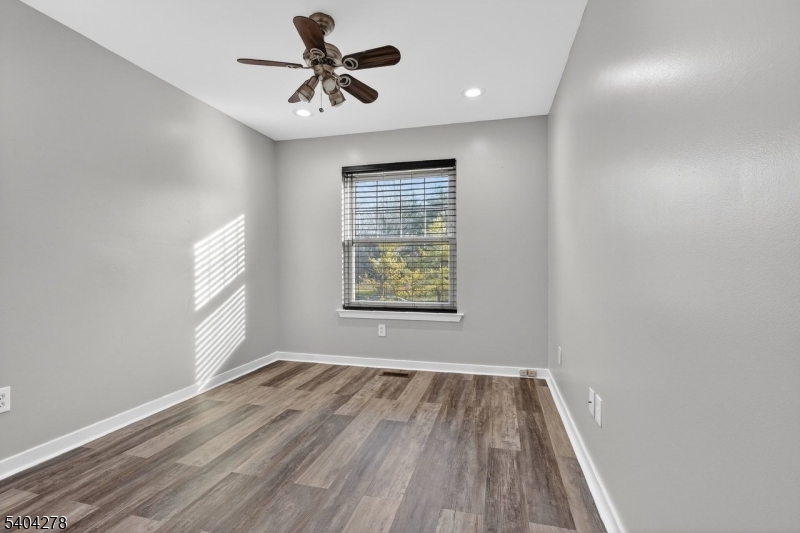 Crossroads - Residential Lease